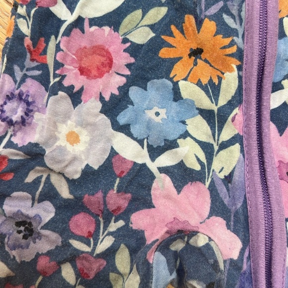 Dusk Blooms Little Sleepies Zippy Size 3-6m PLAY CONDITION for pilling no holes - Picture 2 of 2
